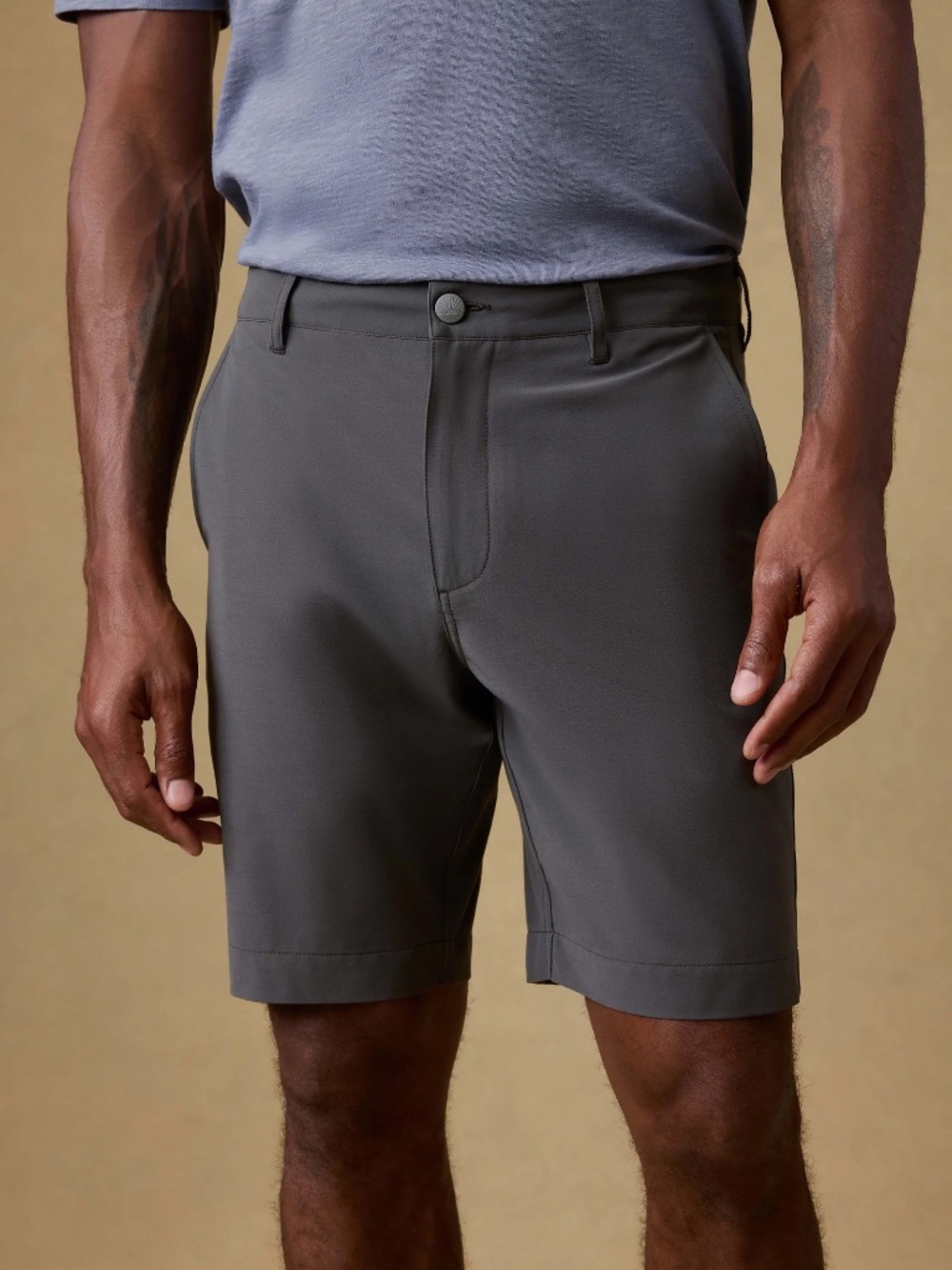 Faherty All Day Shorts 2.0 (9") Men's size 31 Mountain Coal NWT